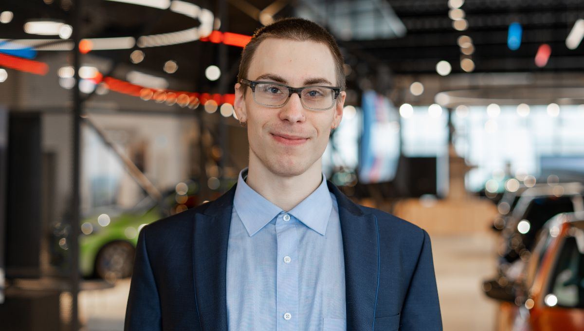 Daniel Jeske-Stock Młodszy specjalista ds. sprzedaży hurtowej części i akcesoriów