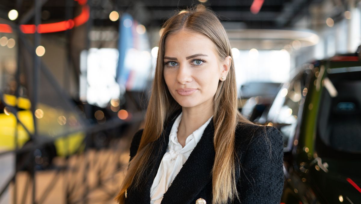 Marta Jasińska Recepcjonistka Salonu Sprzedaży