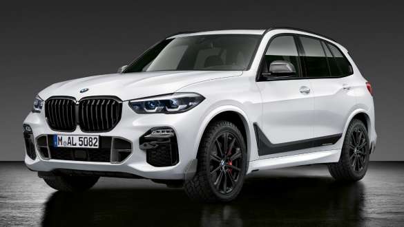 BMW X5 z akcesoriami BMW M Performance Parts.