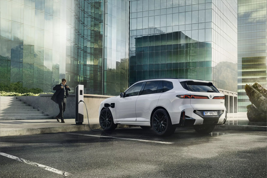 BMW X5.